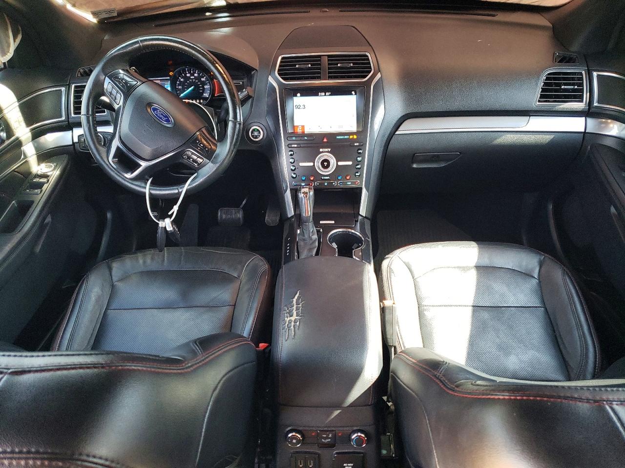 Ford Explorer Sport