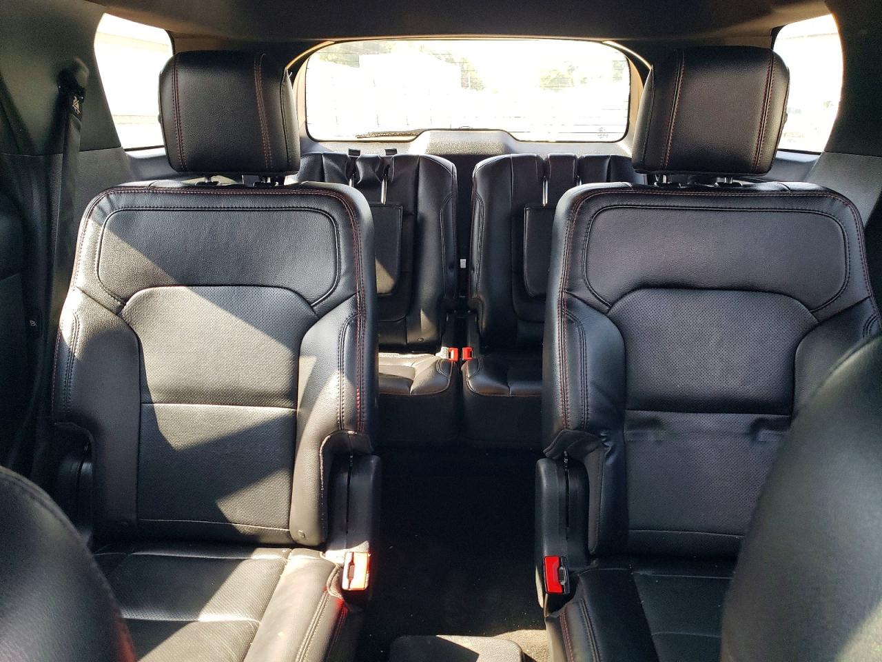 Ford Explorer Sport