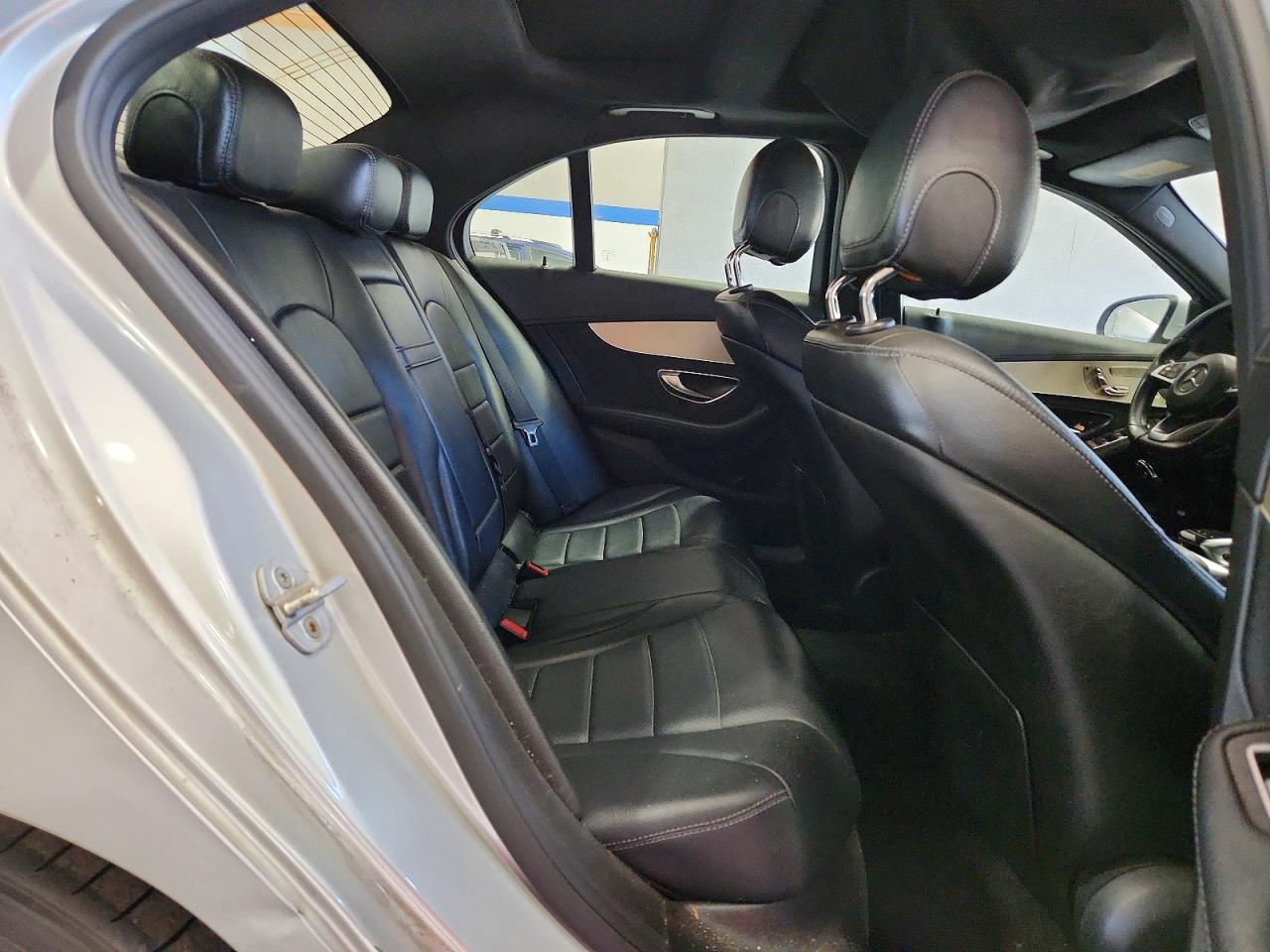 Mercedes-Benz C-Class 300 4matic