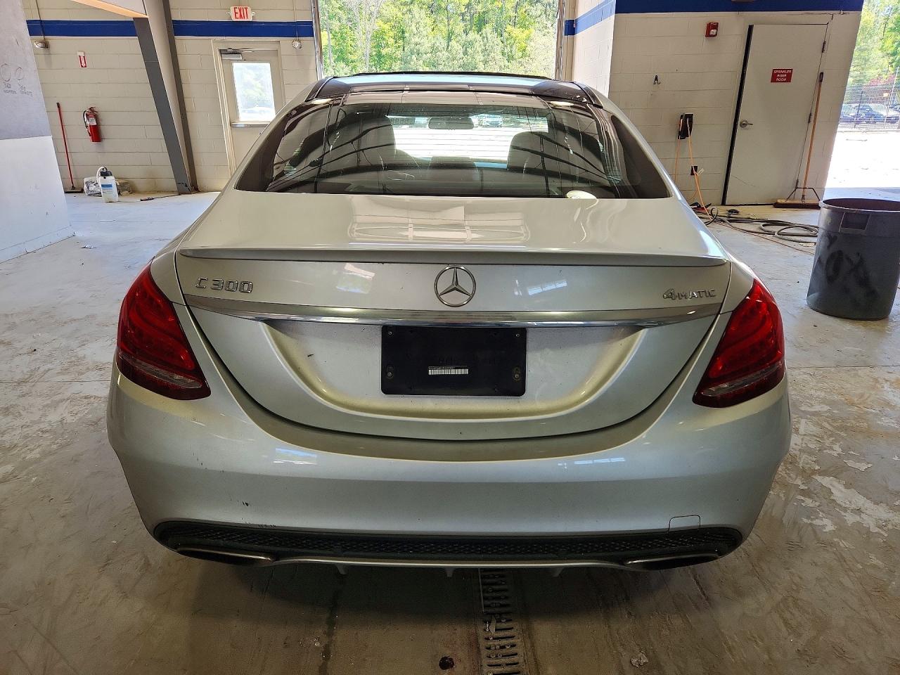 Mercedes-Benz C-Class 300 4matic