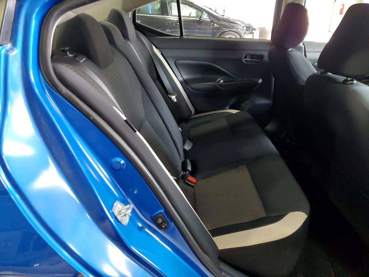 Nissan Versa Sv