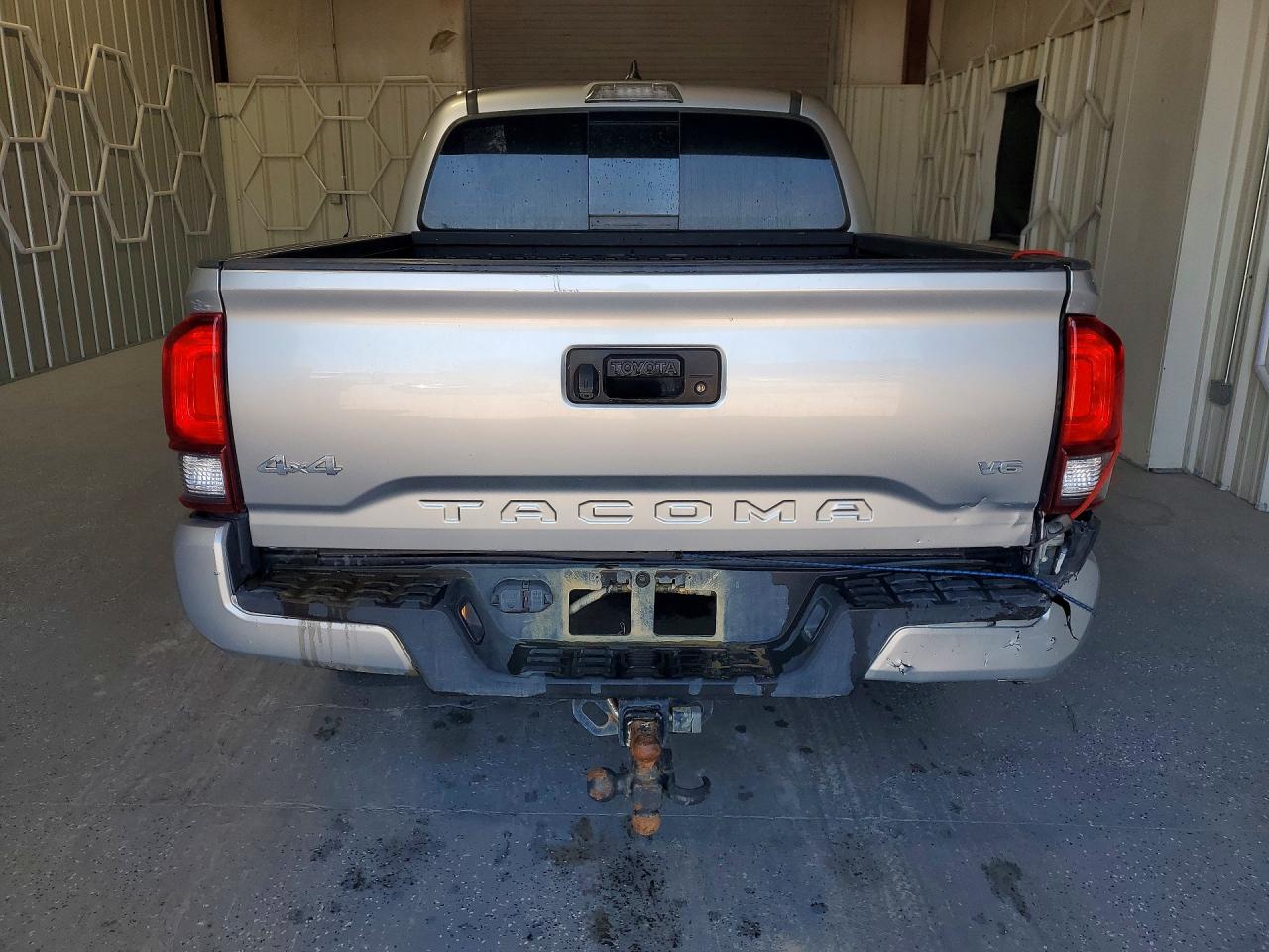 Toyota Tacoma Sr5 V6