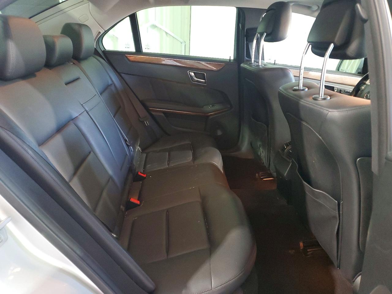 Mercedes-Benz E-Class 350