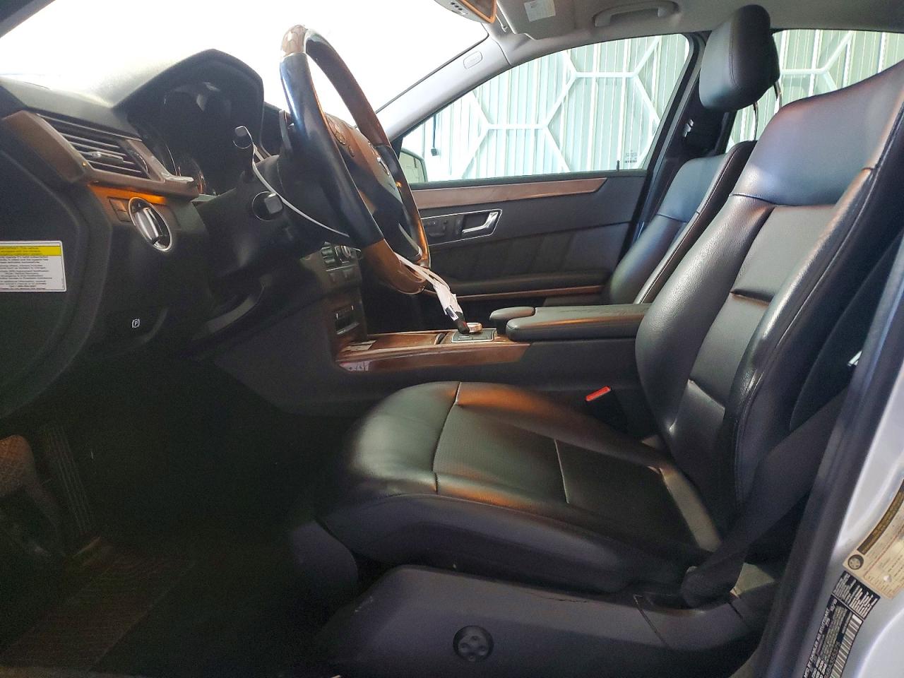 Mercedes-Benz E-Class 350
