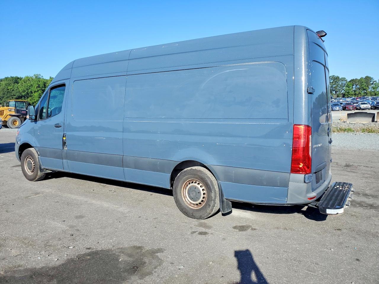 Mercedes-Benz Sprinter 2500