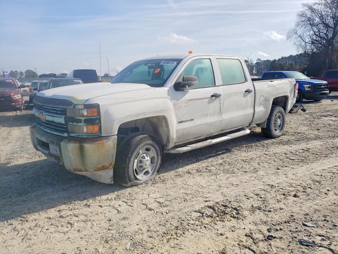 Salvage Chevrolet Silverado Image