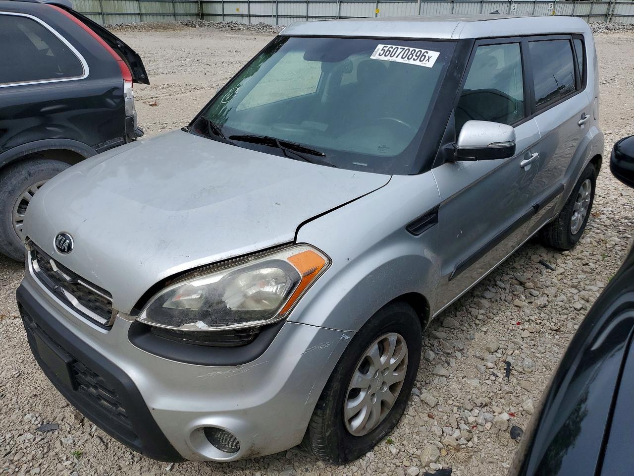 Salvage Kia Soul Image