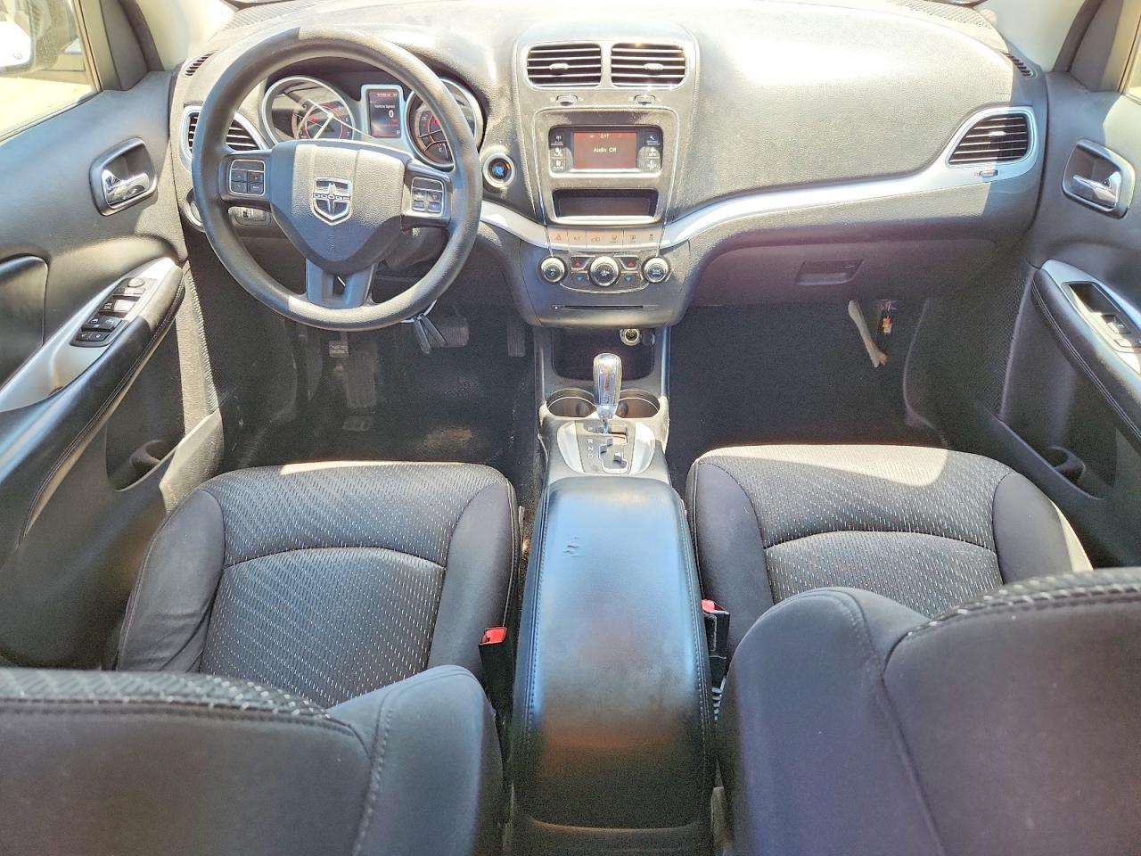 Dodge Journey Sxt