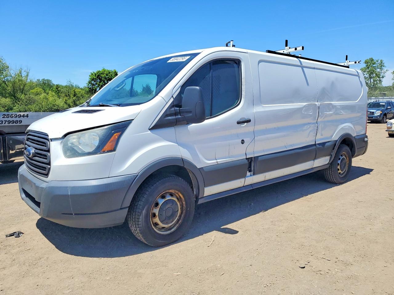 Salvage Ford Transit Image