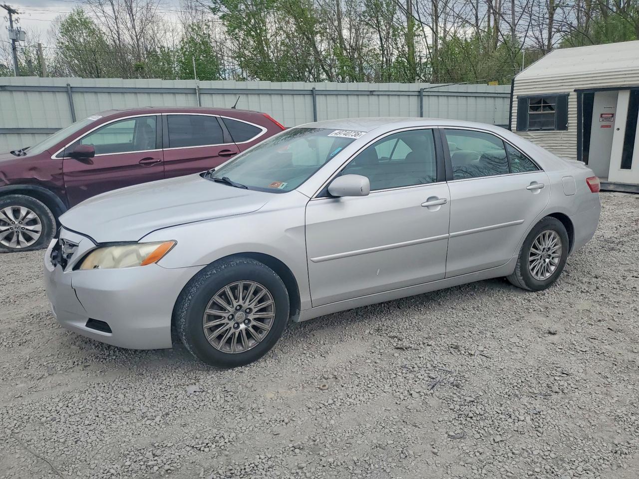 Salvage Toyota Camry Image