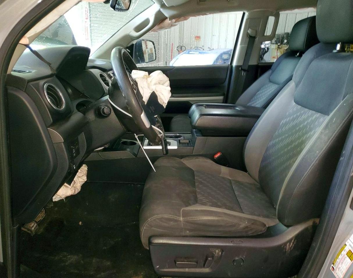 Toyota Tundra Sr5