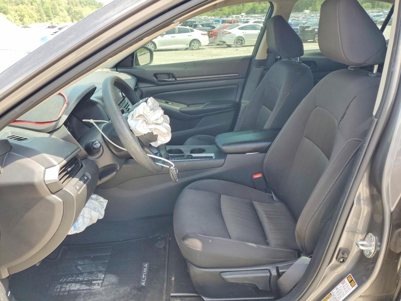 Nissan Altima S