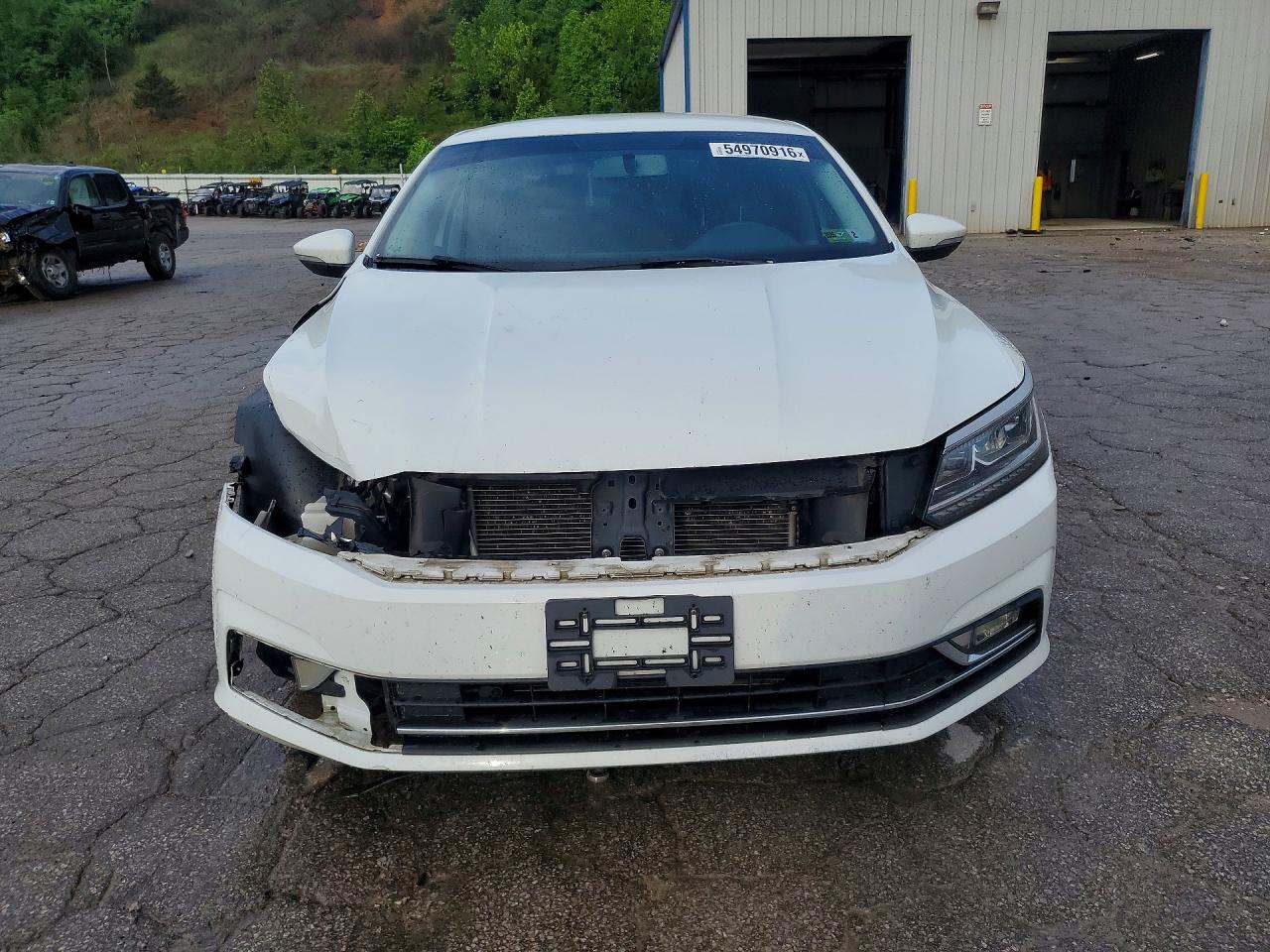 Volkswagen Passat S
