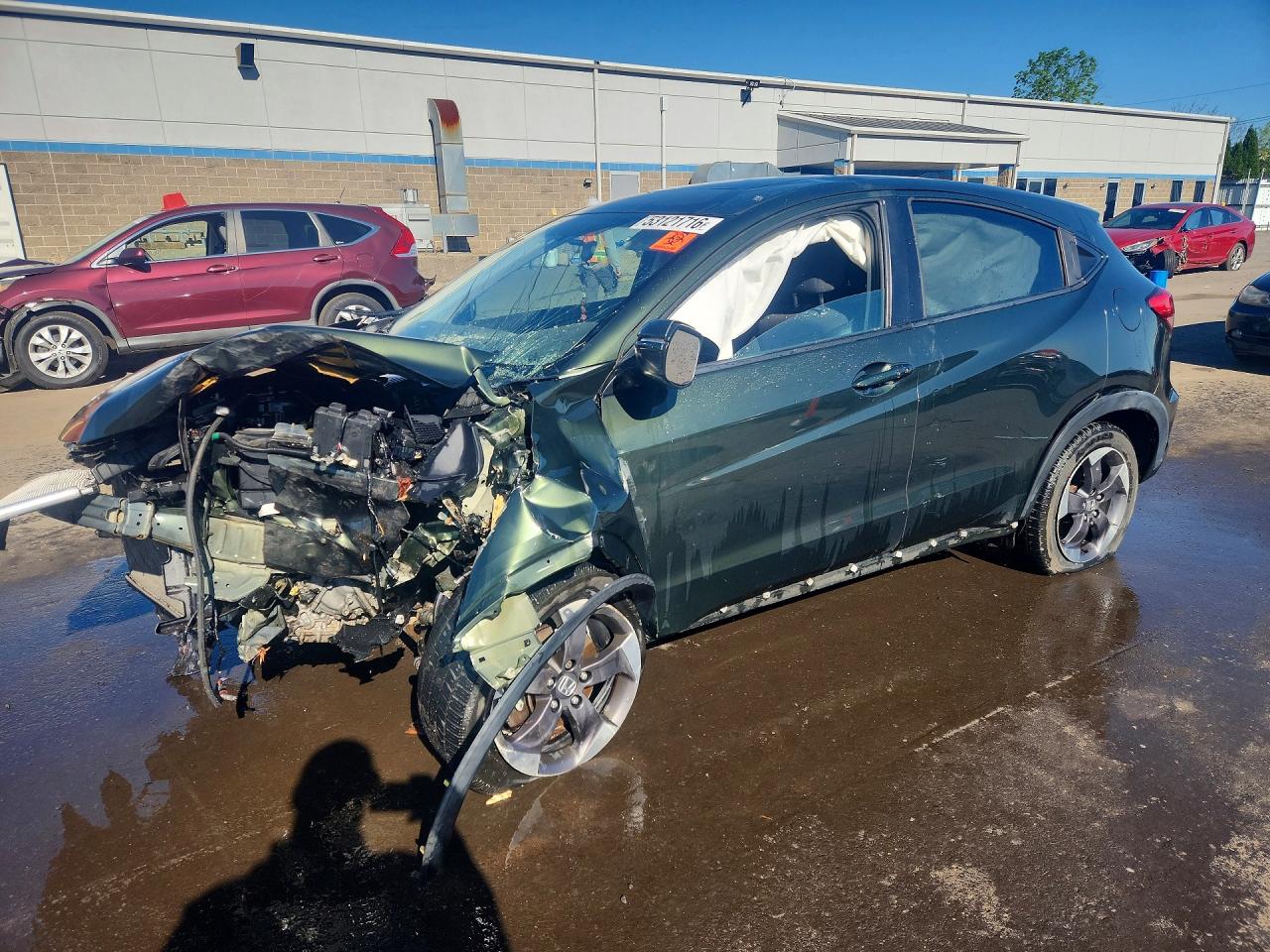 Salvage Honda HR-V Image