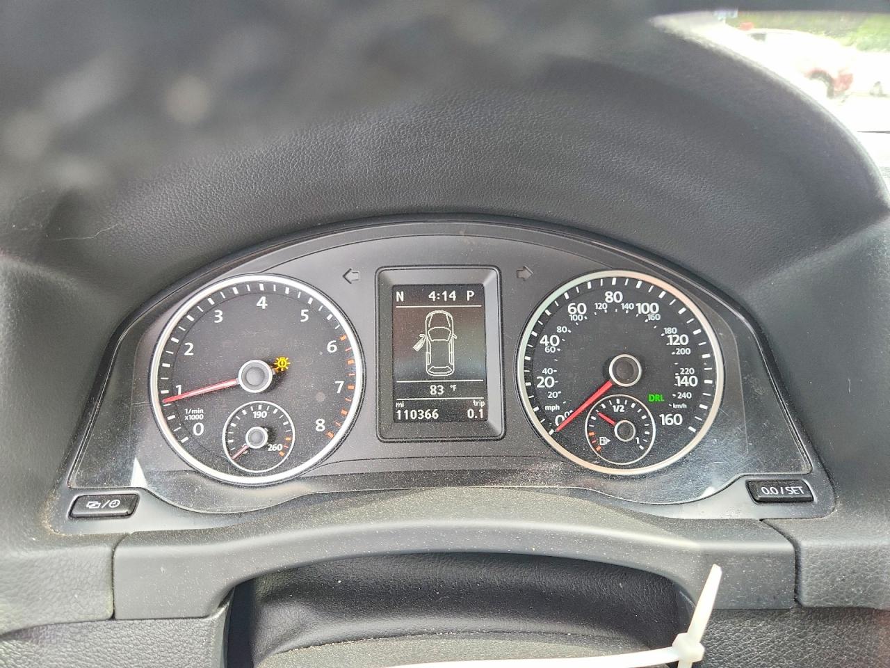 Volkswagen Tiguan S