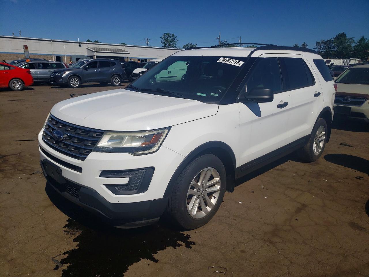 Salvage Ford Explorer Image