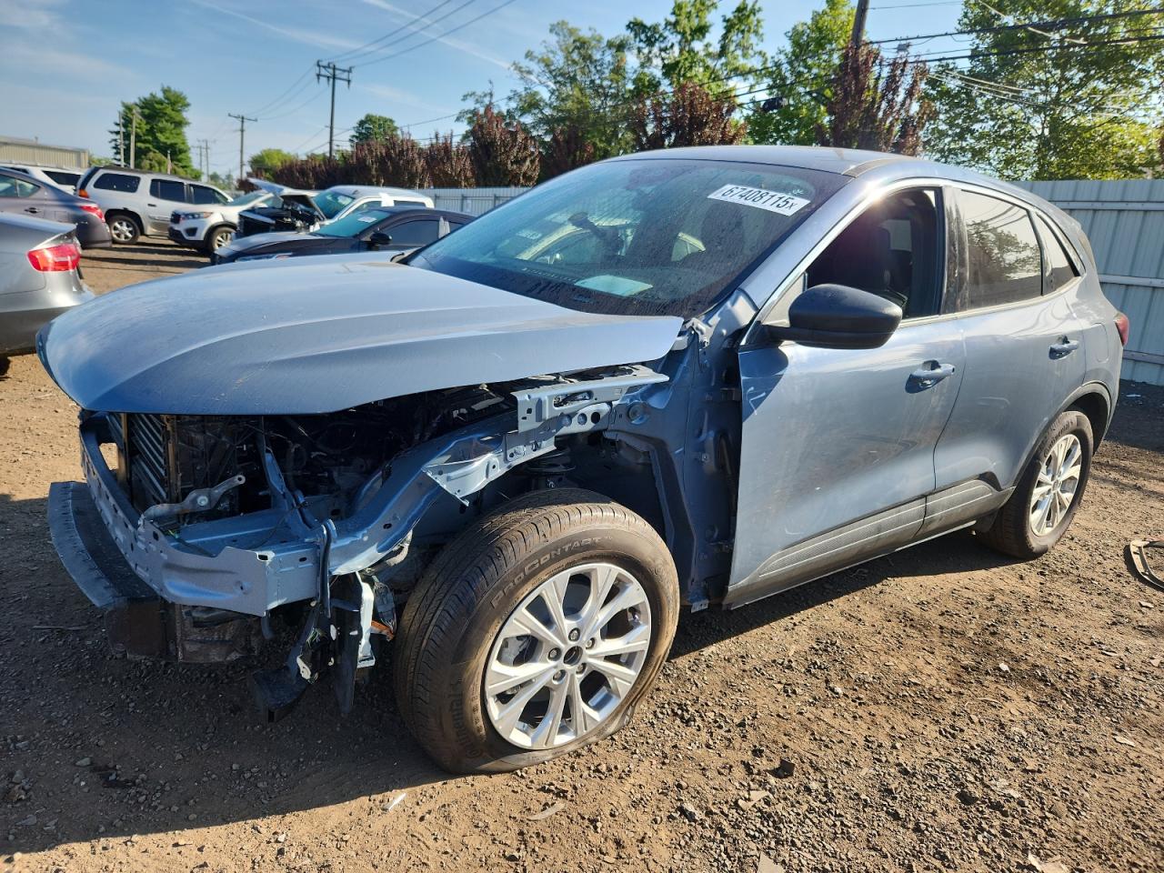 Salvage Ford Escape Image