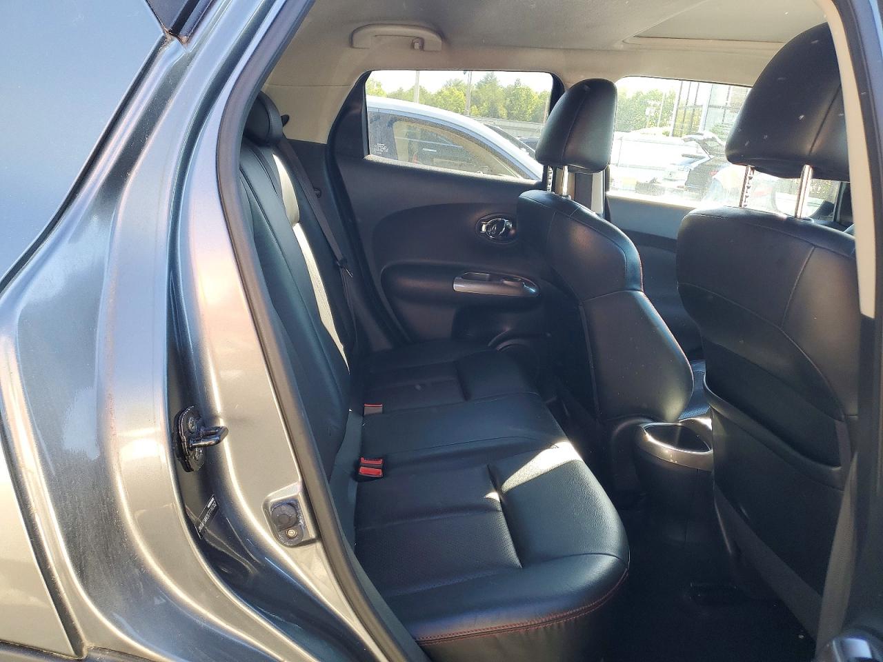 Nissan JUKE S