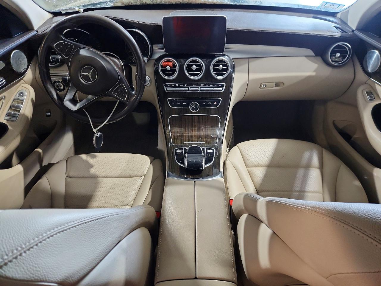 Mercedes-Benz C-Class 300 4matic