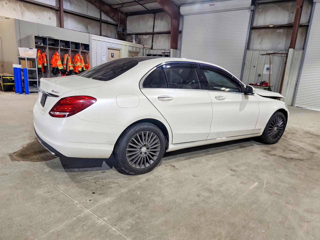 Mercedes-Benz C-Class 300 4matic