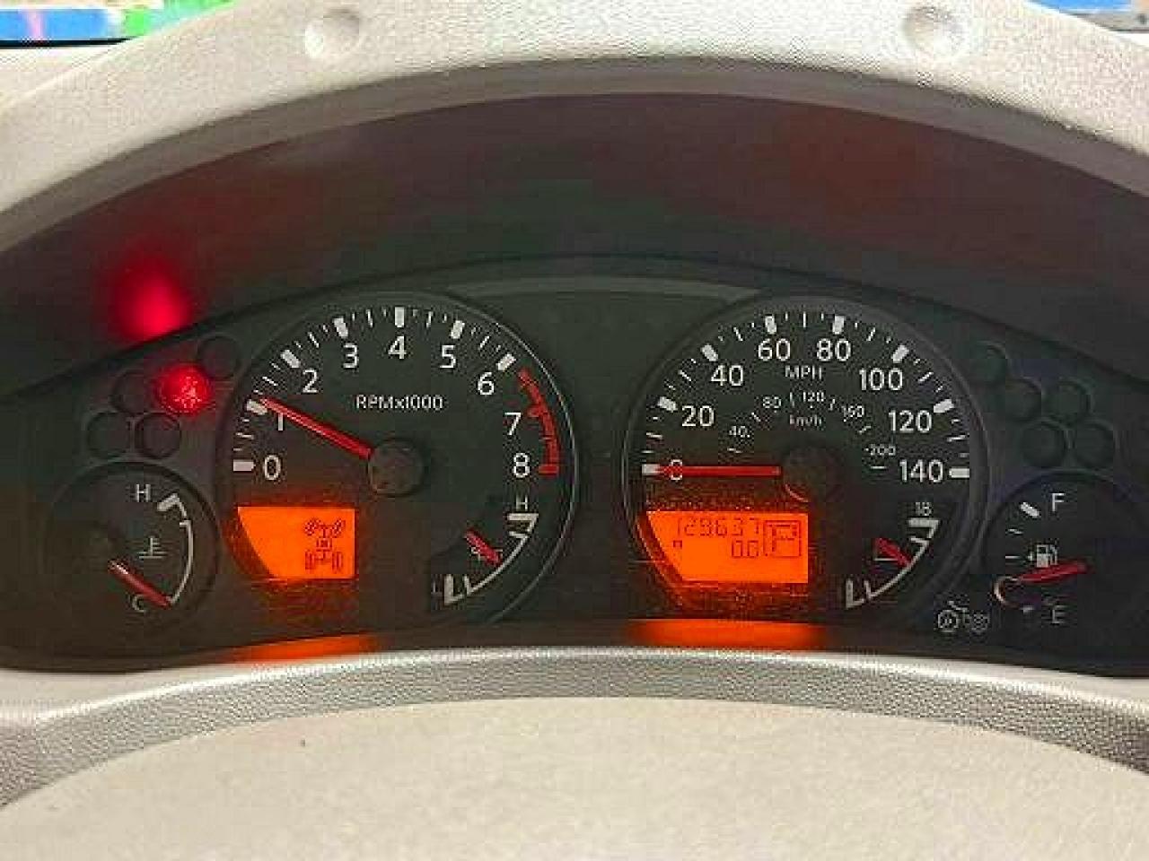 Nissan Frontier Sv