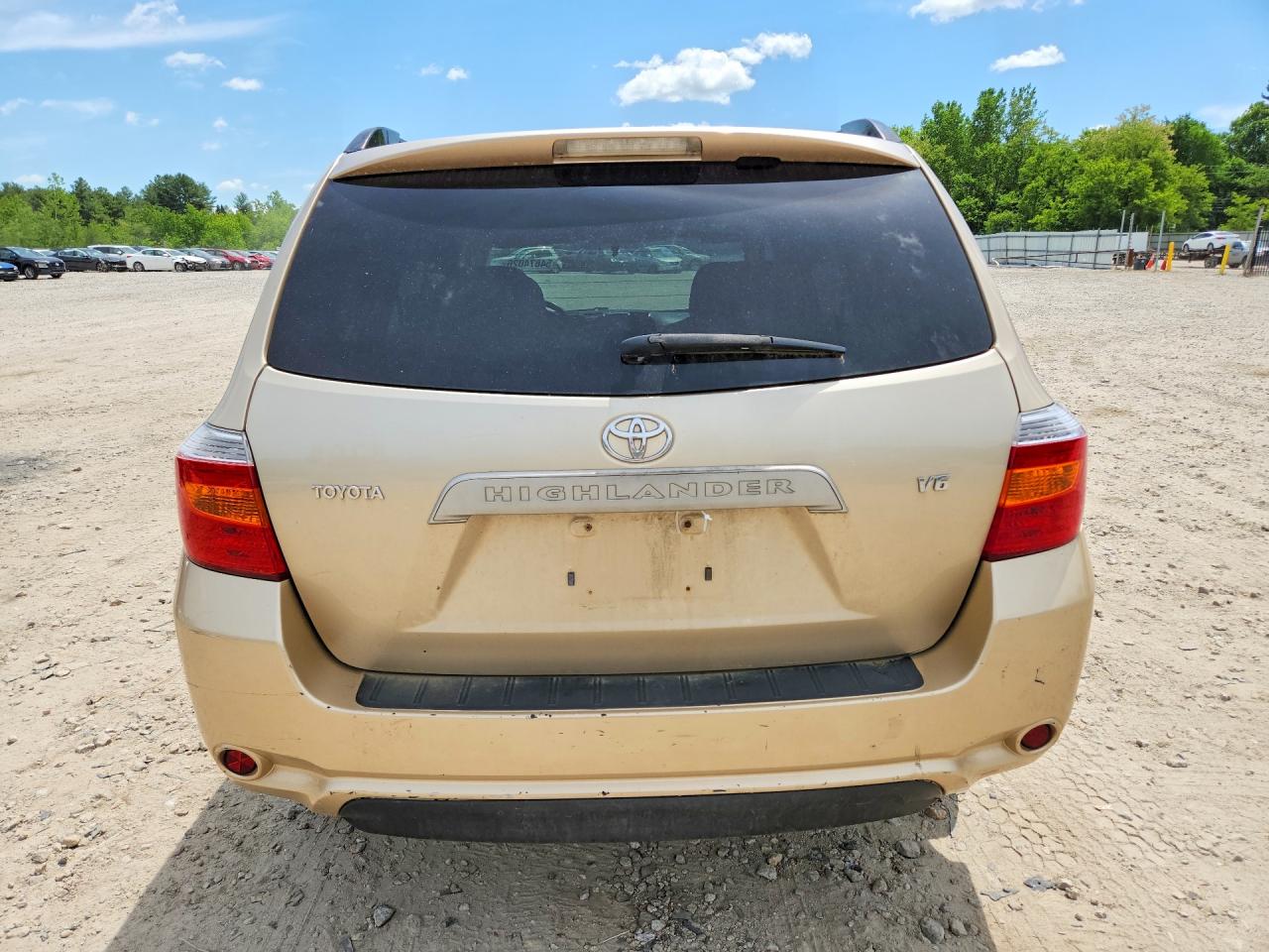 Toyota Highlander Base