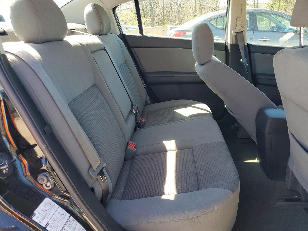 Nissan Sentra 2.0