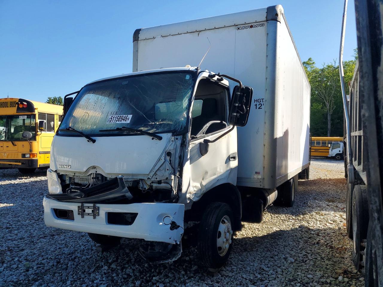 Salvage Hino 155 Image