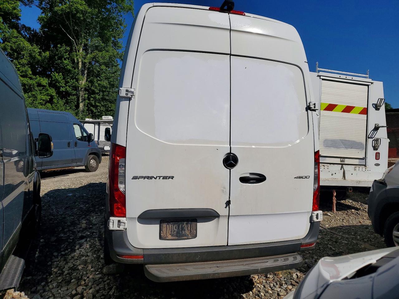 Mercedes-Benz Sprinter 4500