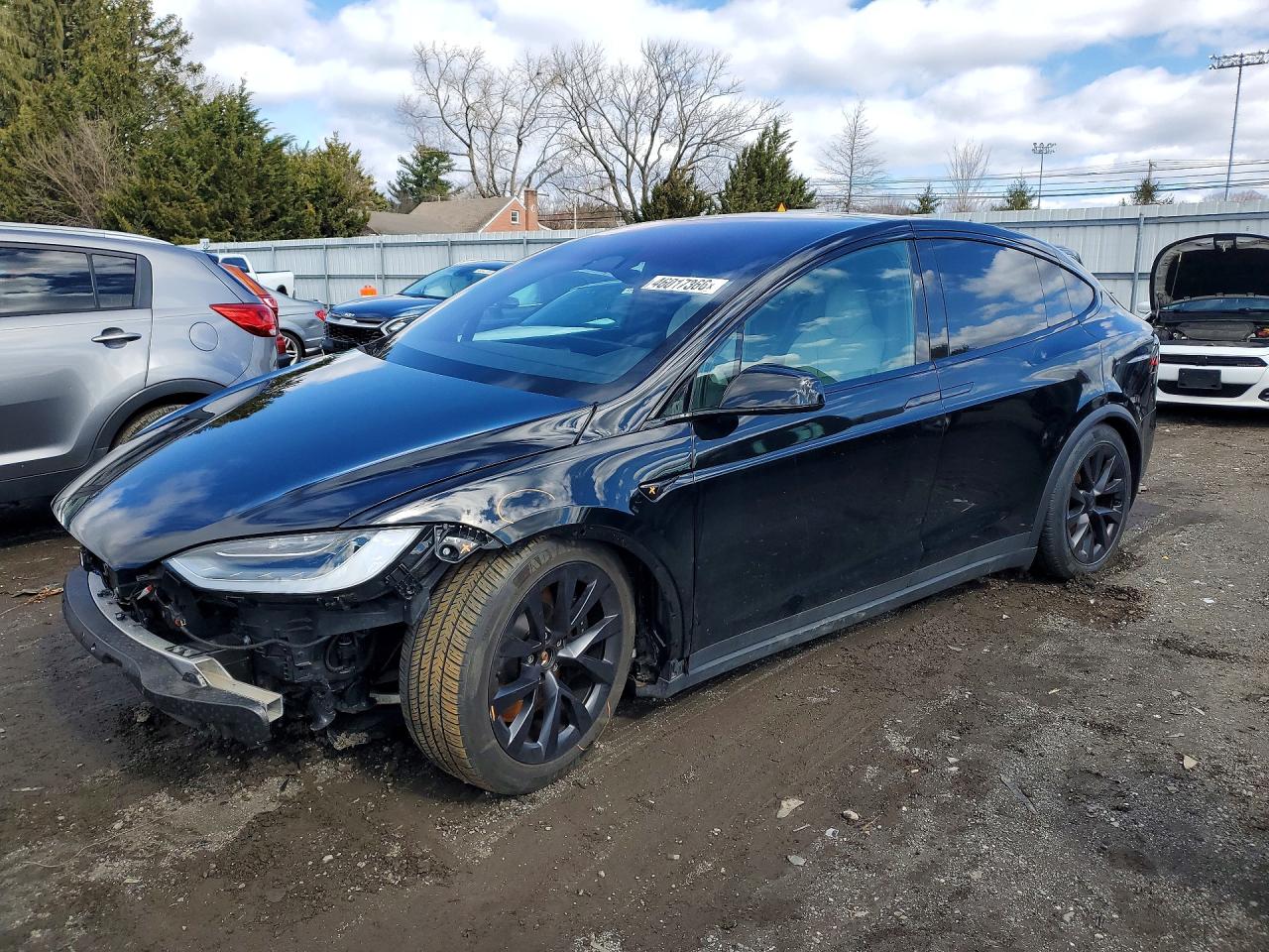 Salvage Tesla Model X Image