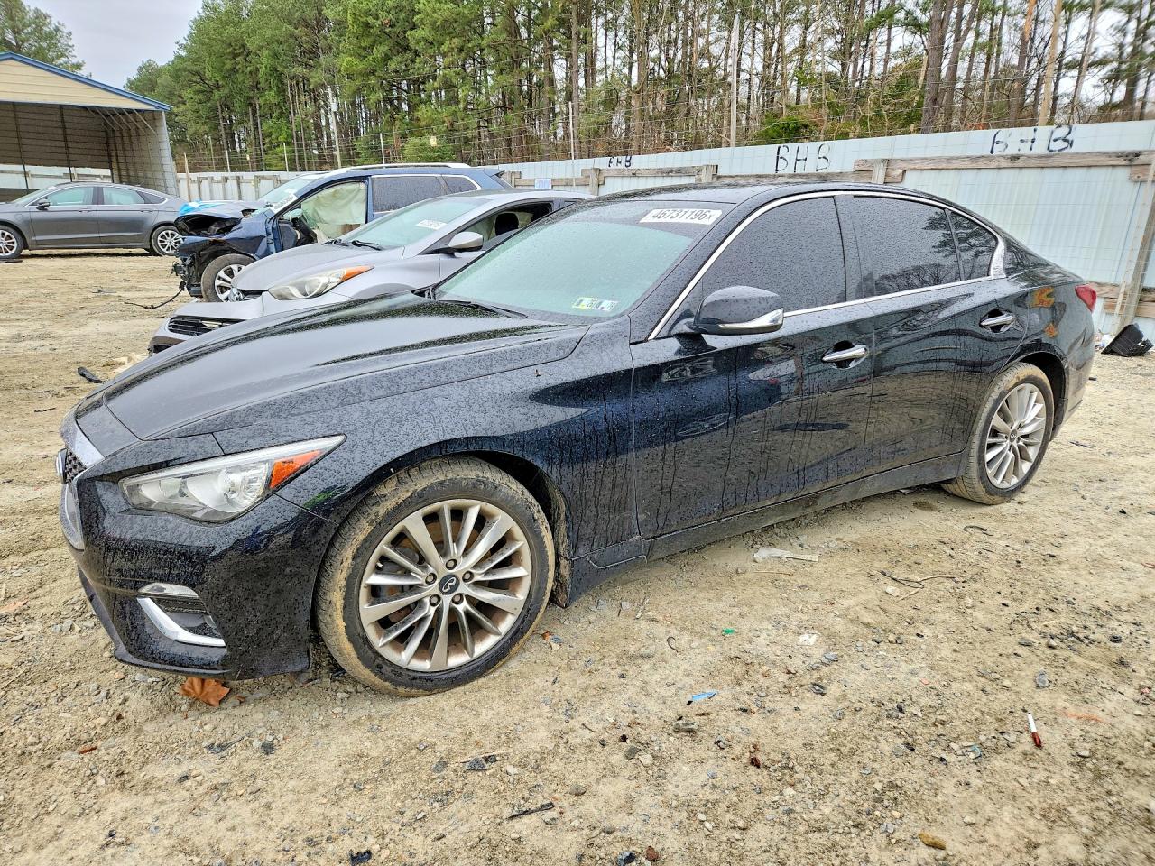 Salvage INFINITI Q50 Image