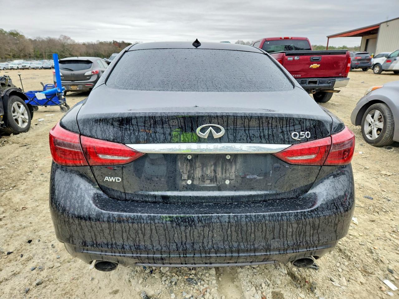 INFINITI Q50 3.0t Luxe