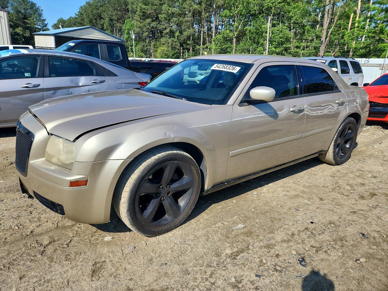 Salvage Chrysler 300 Image