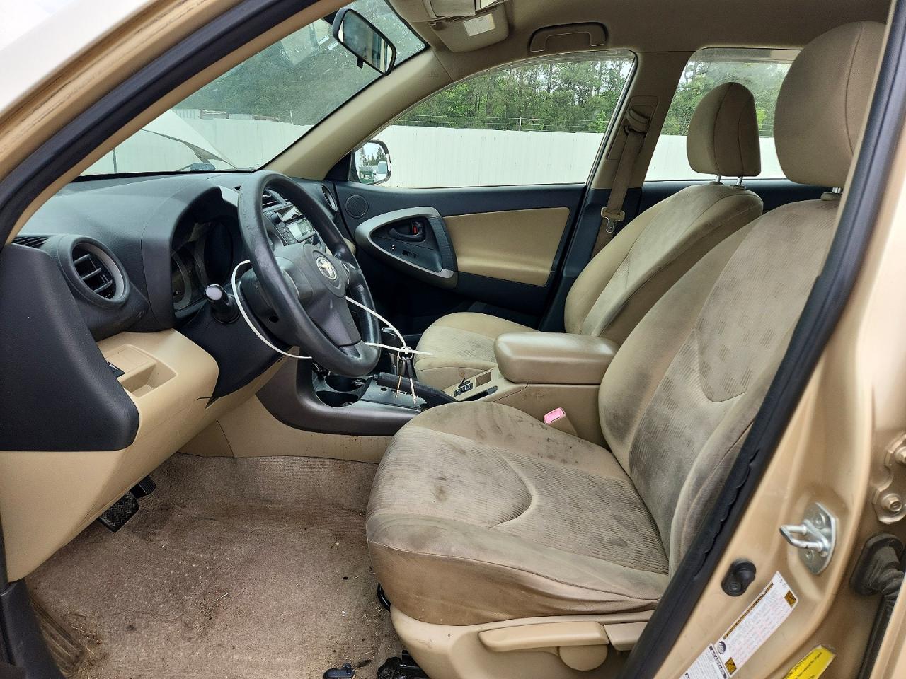 Toyota RAV4 Base