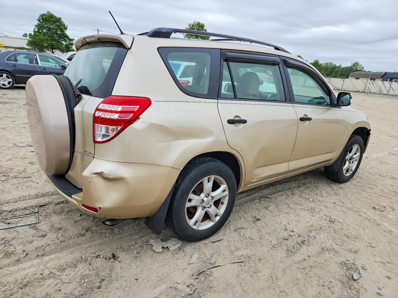 Toyota RAV4 Base