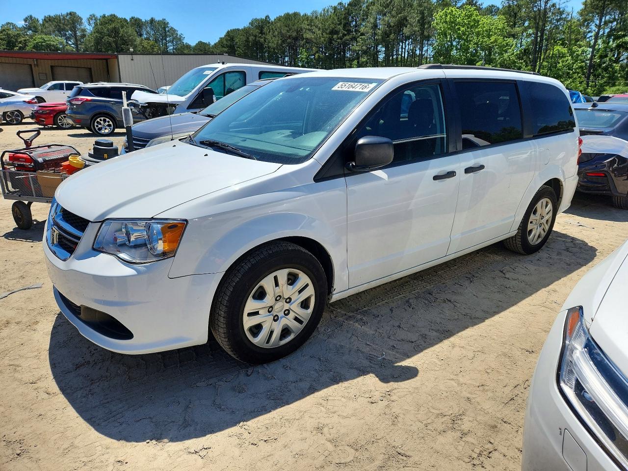 Salvage Dodge Caravan Image