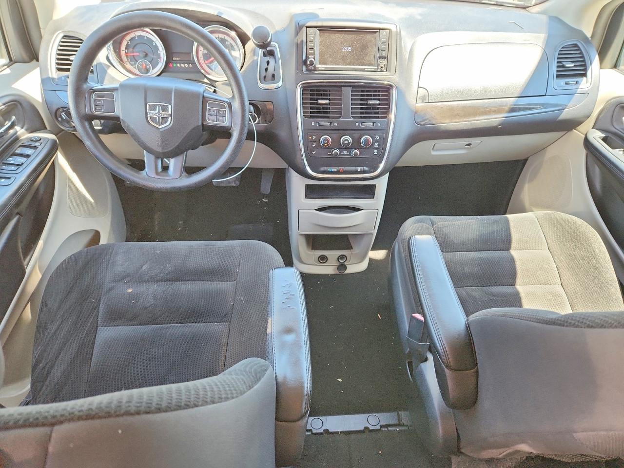 Dodge Caravan Se