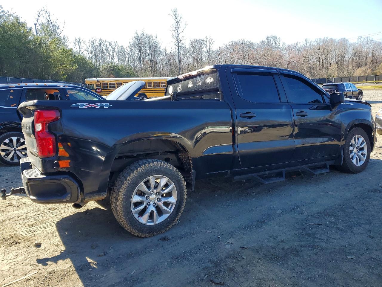 Chevrolet Silverado K1500 Custom
