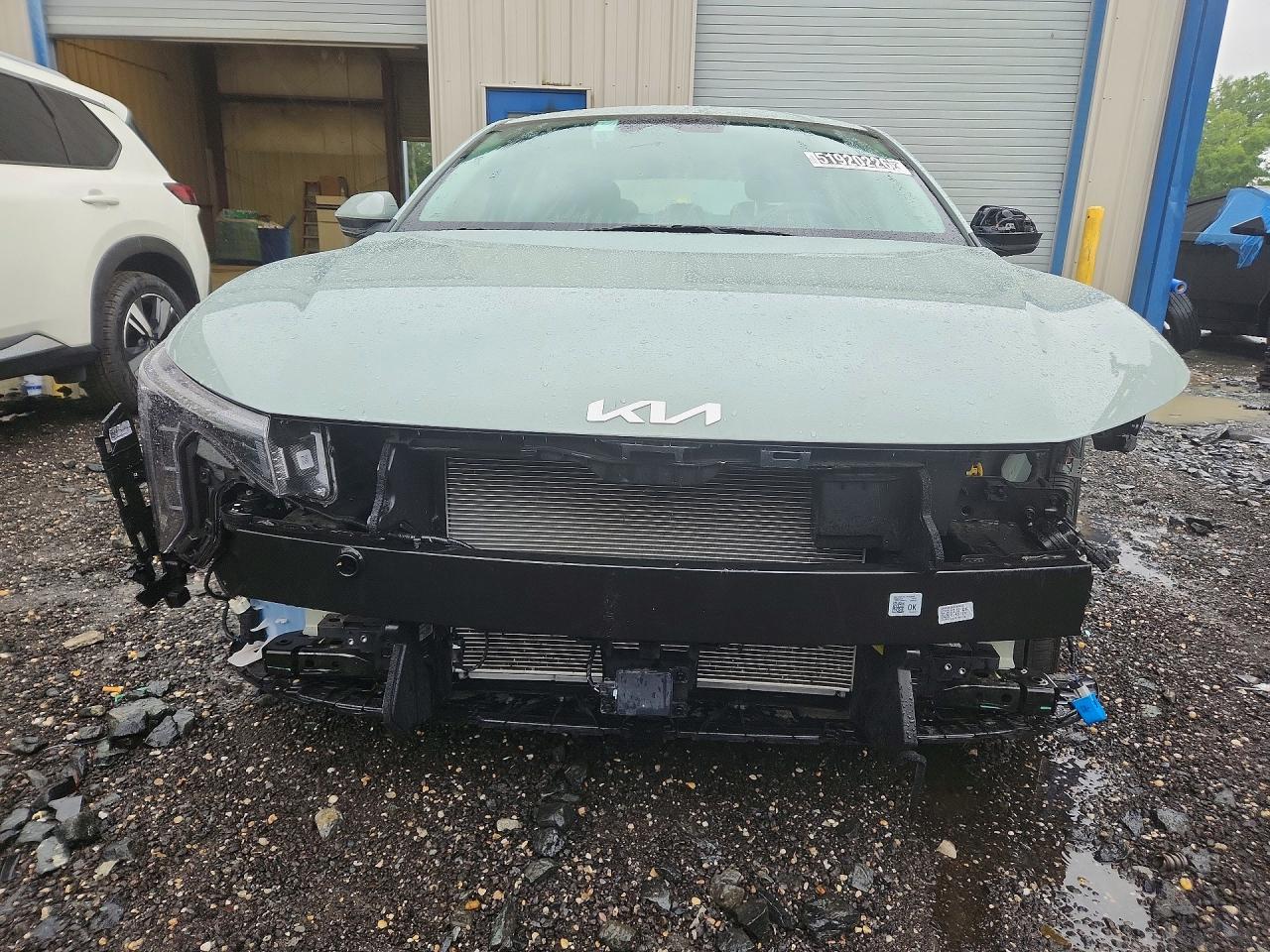 Kia K4 Lxs