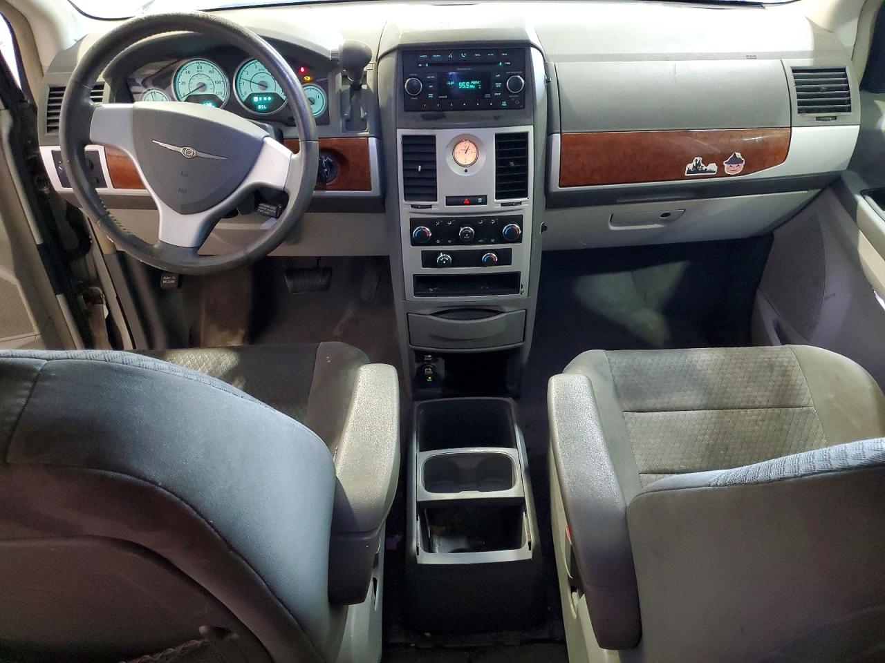 Chrysler Minivan Touring
