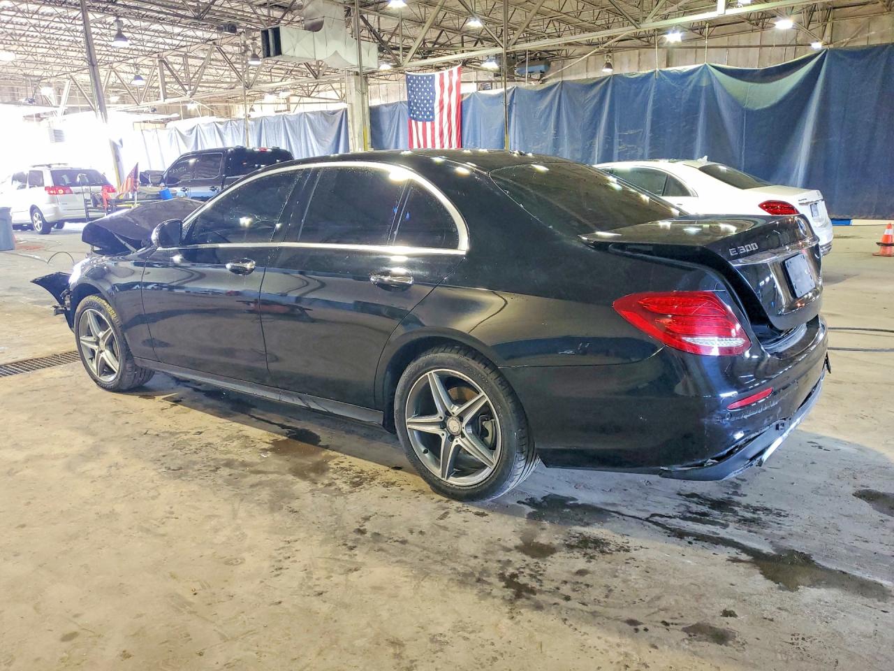 Mercedes-Benz E-Class 300 4matic