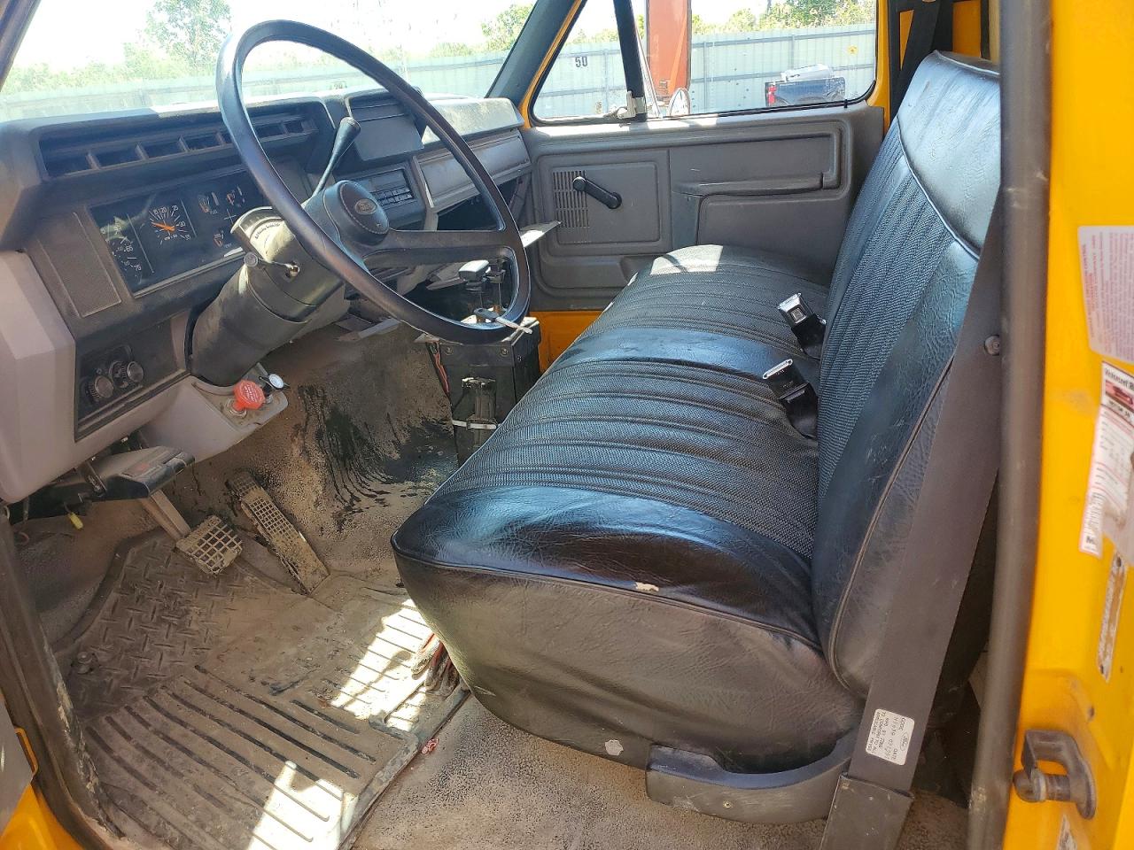 Ford F-800