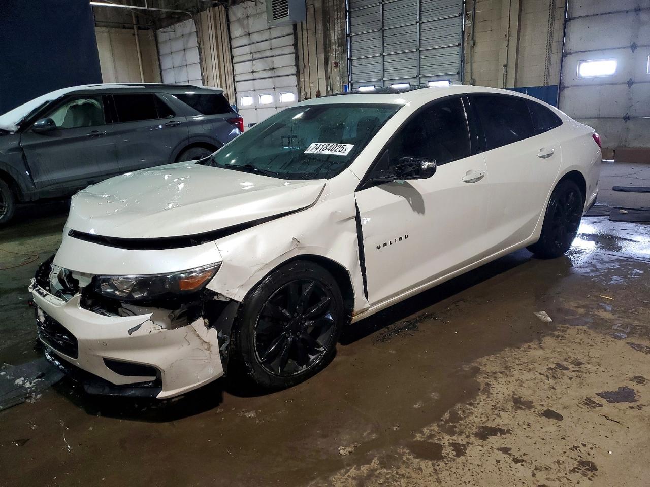 Salvage Chevrolet Malibu Image