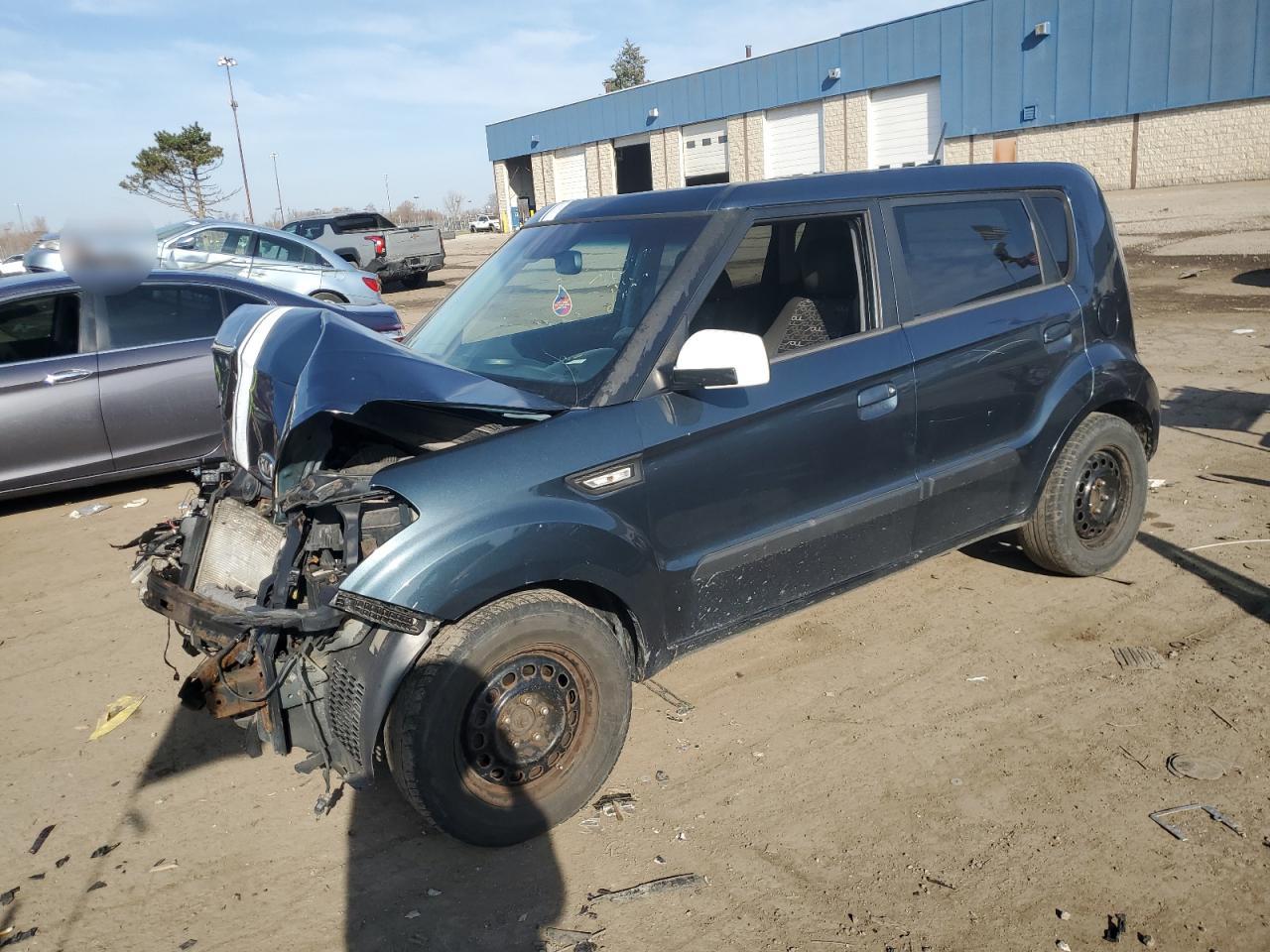 Salvage Kia Soul Image