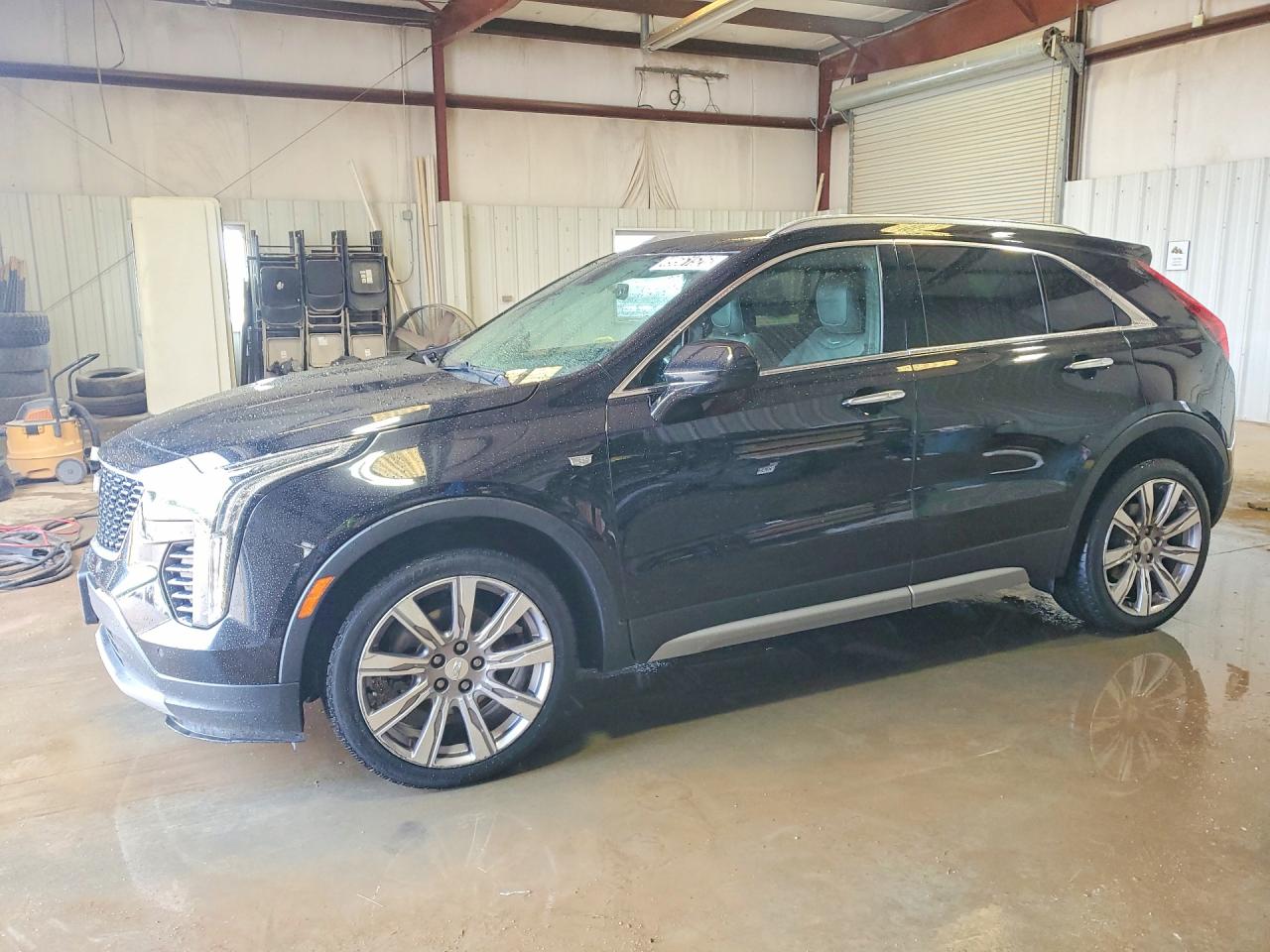 Salvage Cadillac XT4 Image