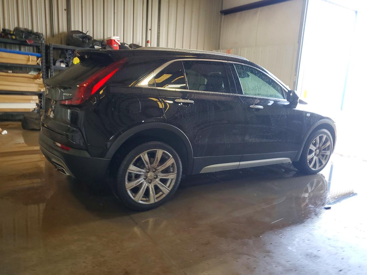 Cadillac XT4 Premium Luxury