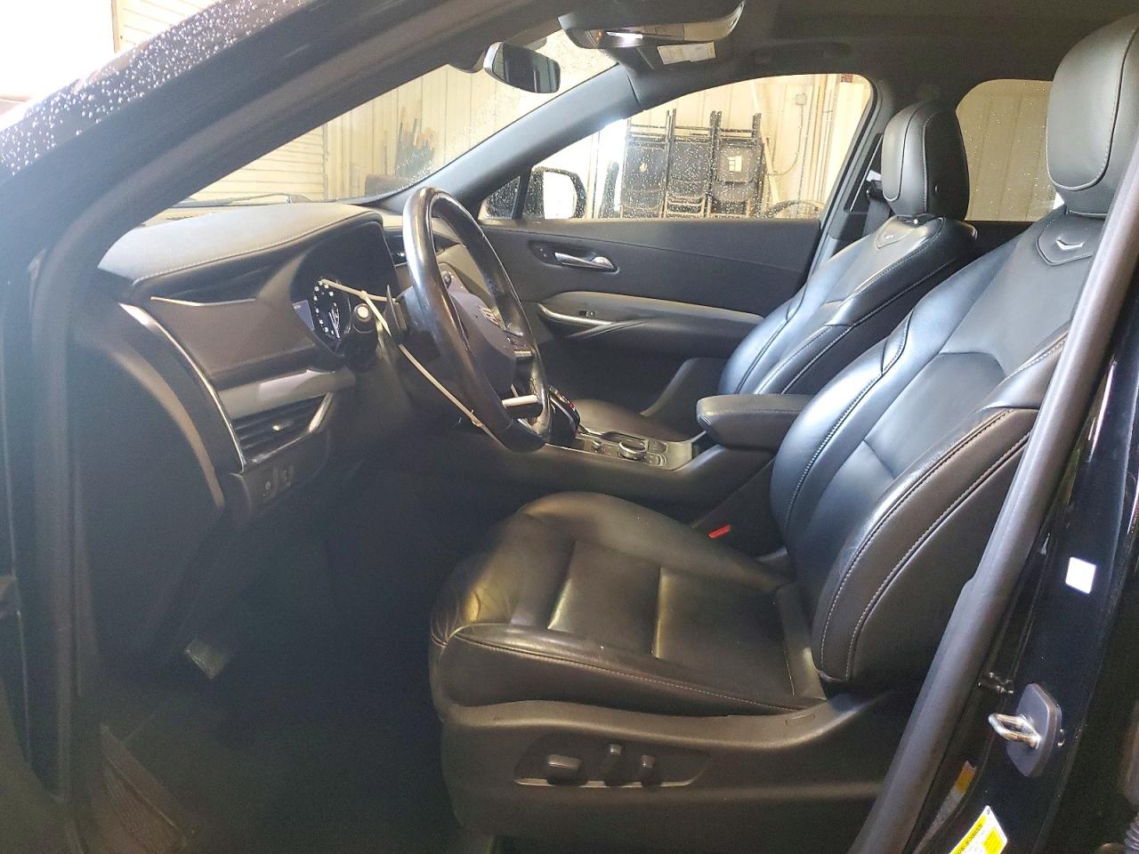 Cadillac XT4 Premium Luxury