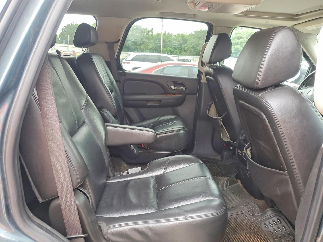 Chevrolet Tahoe C1500