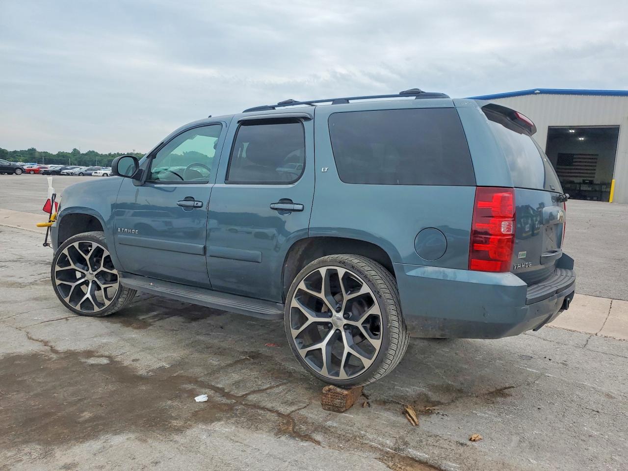 Chevrolet Tahoe C1500
