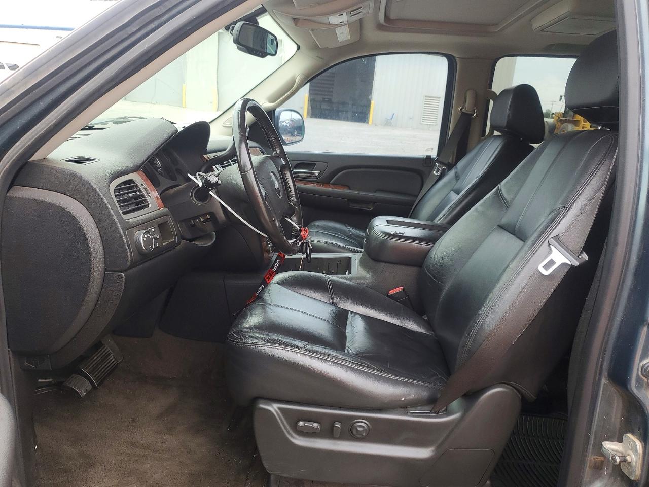 Chevrolet Tahoe C1500